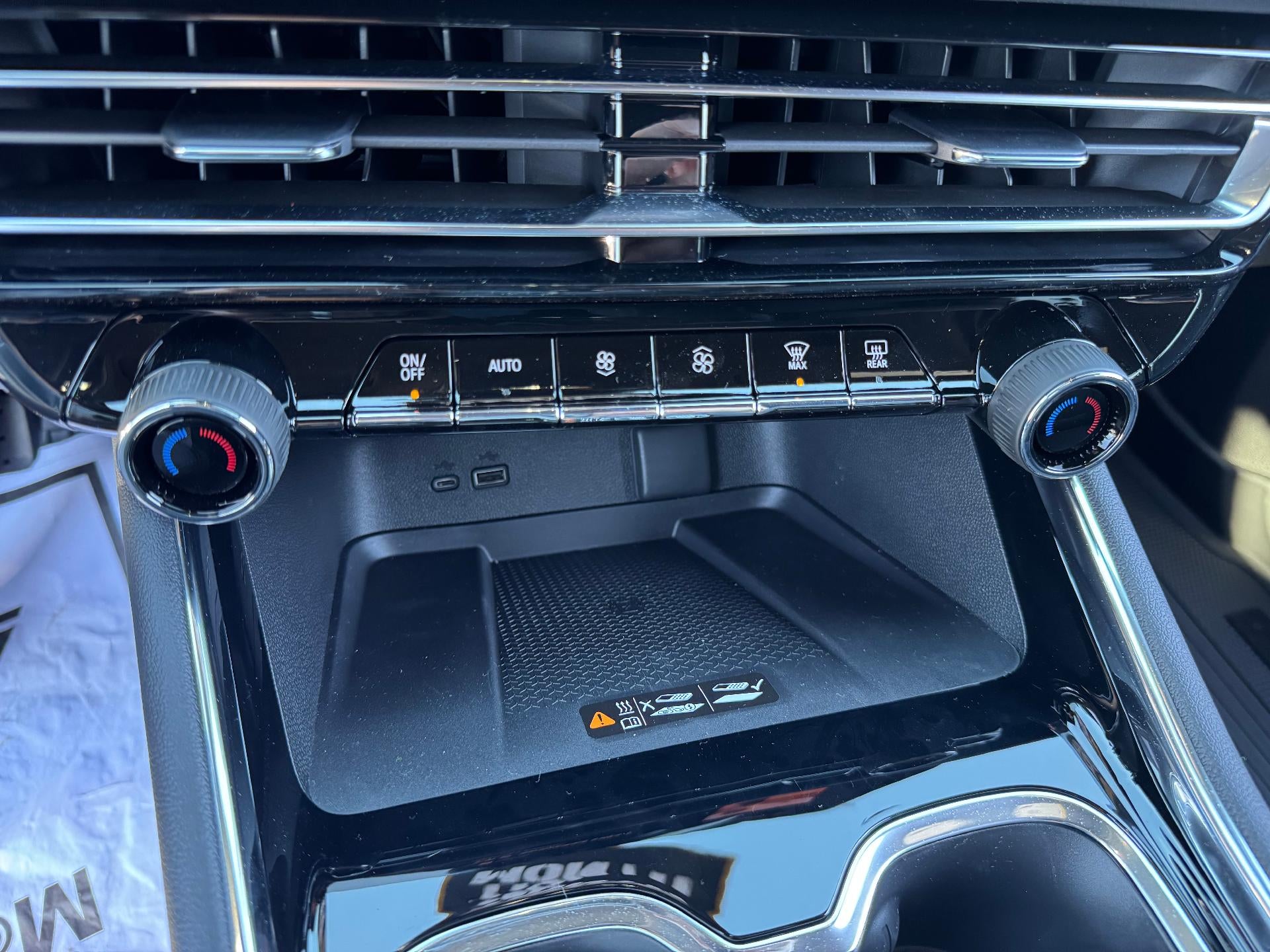 2026 Chevrolet Traverse Z71 OFF ROAD / PANO SUNROOF / SUPER CRUISE / SURROUND VISION