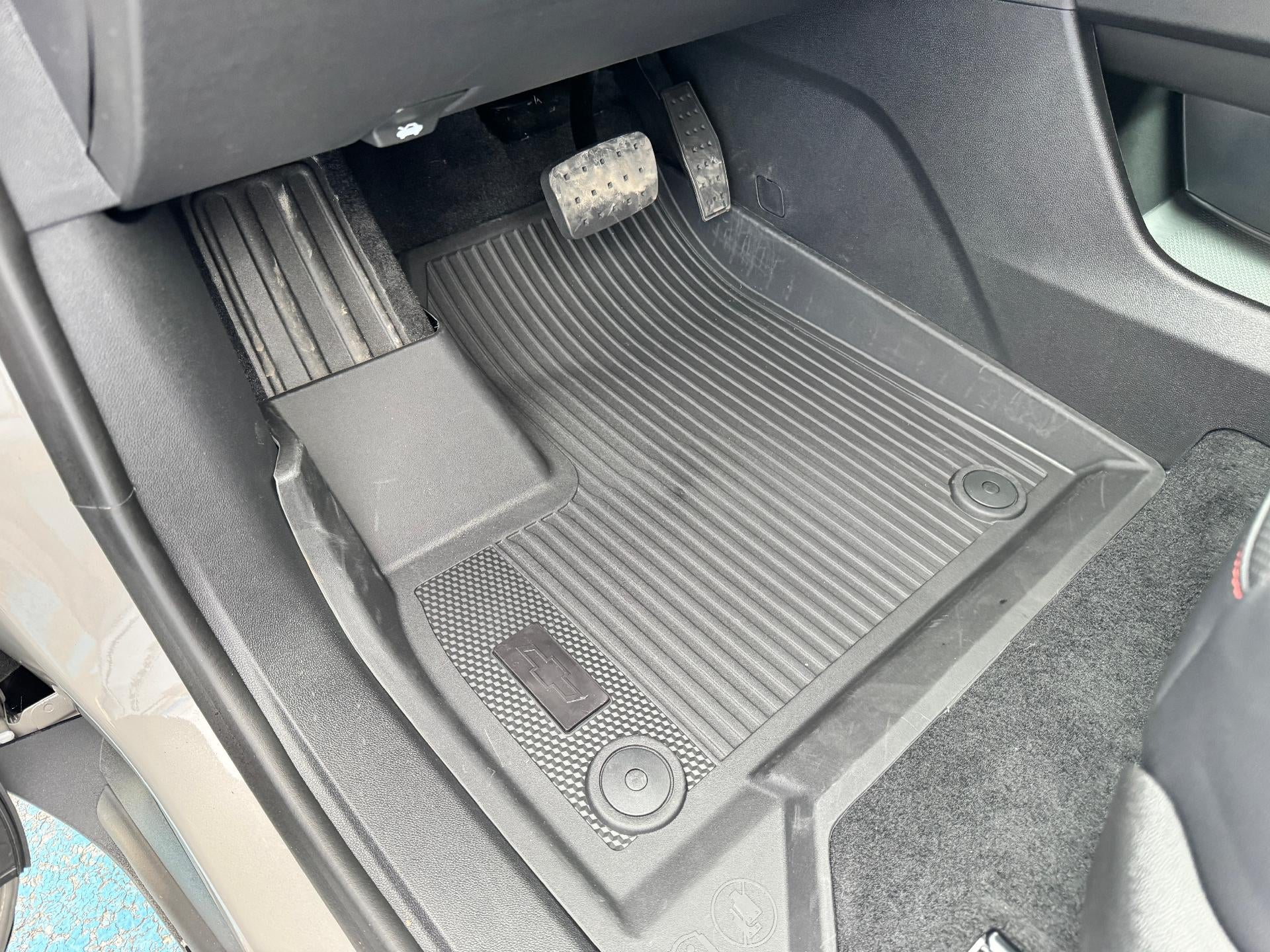 2026 Chevrolet Traverse Z71 OFF ROAD / PANO SUNROOF / ADAPTIVE CRUISE / SURROUND VISION