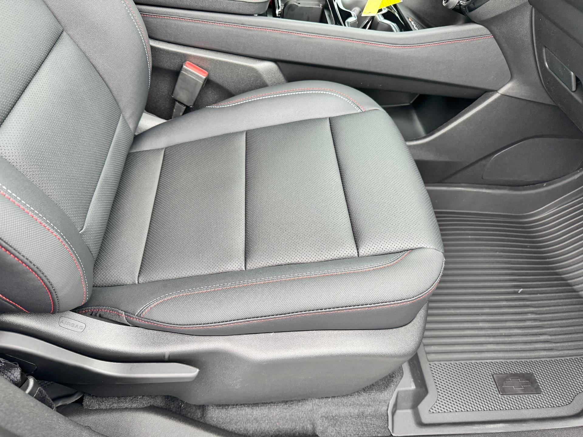 2026 Chevrolet Traverse Z71 OFF ROAD / PANO SUNROOF / ADAPTIVE CRUISE / SURROUND VISION