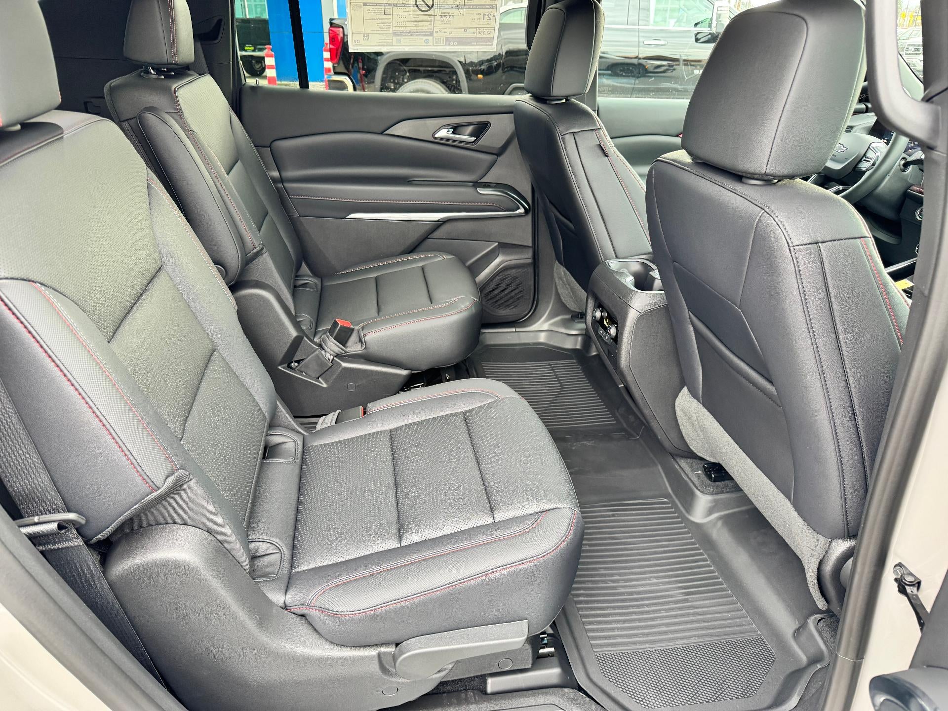 2026 Chevrolet Traverse Z71 OFF ROAD / PANO SUNROOF / ADAPTIVE CRUISE / SURROUND VISION