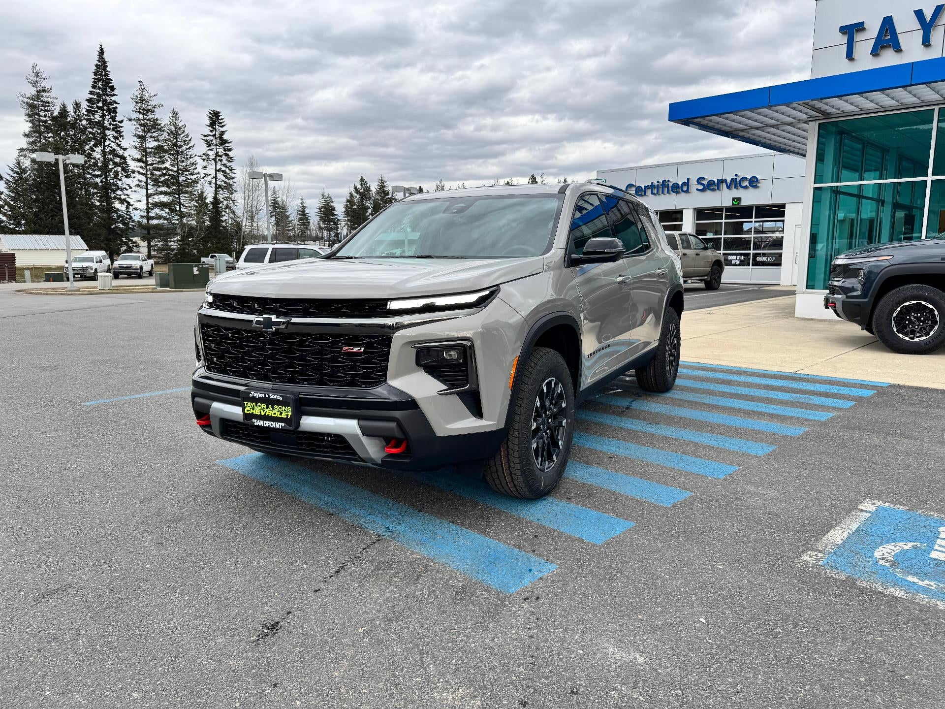 2026 Chevrolet Traverse Z71 OFF ROAD / PANO SUNROOF / ADAPTIVE CRUISE / SURROUND VISION
