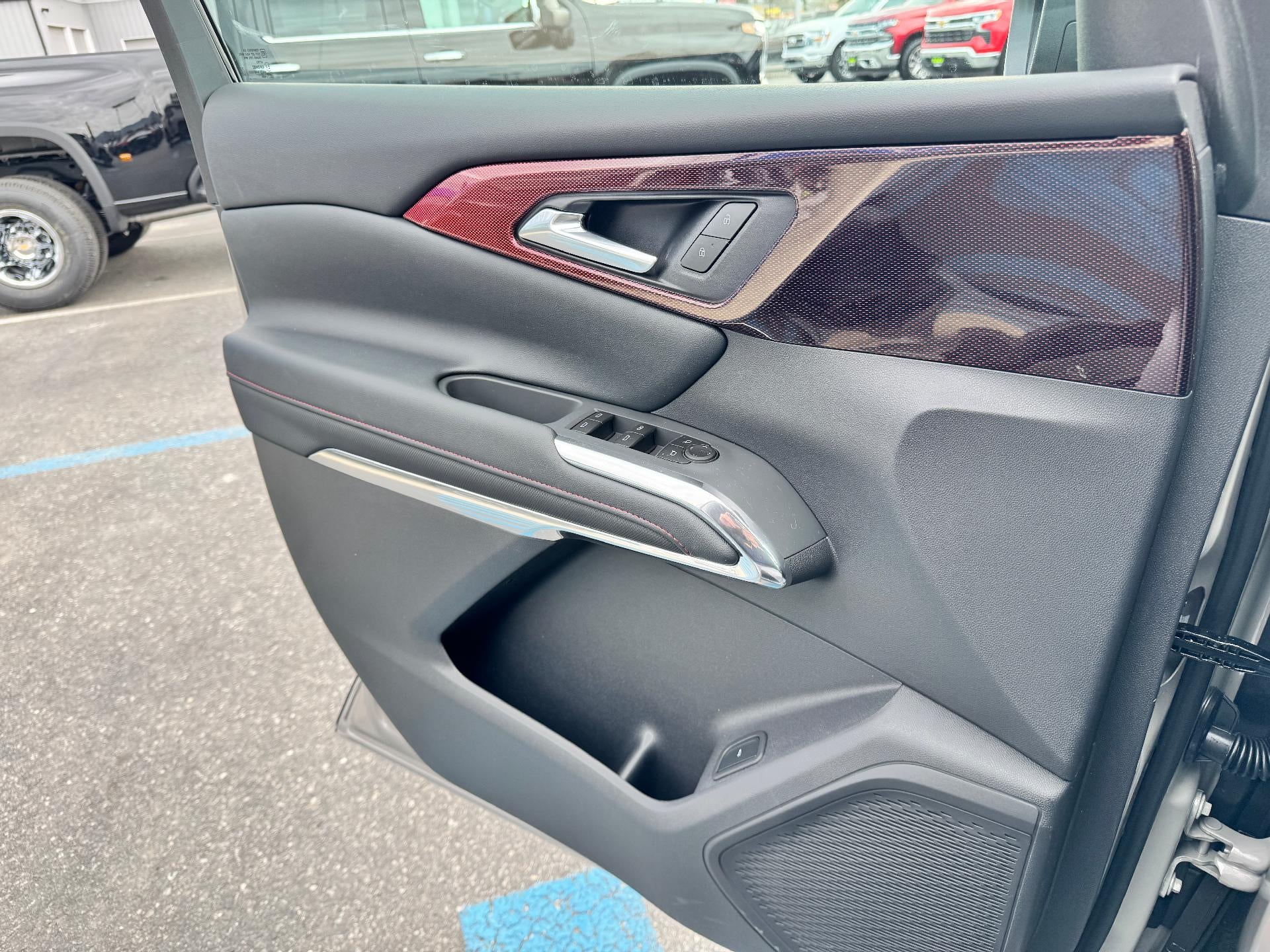 2026 Chevrolet Traverse Z71 OFF ROAD / PANO SUNROOF / ADAPTIVE CRUISE / SURROUND VISION