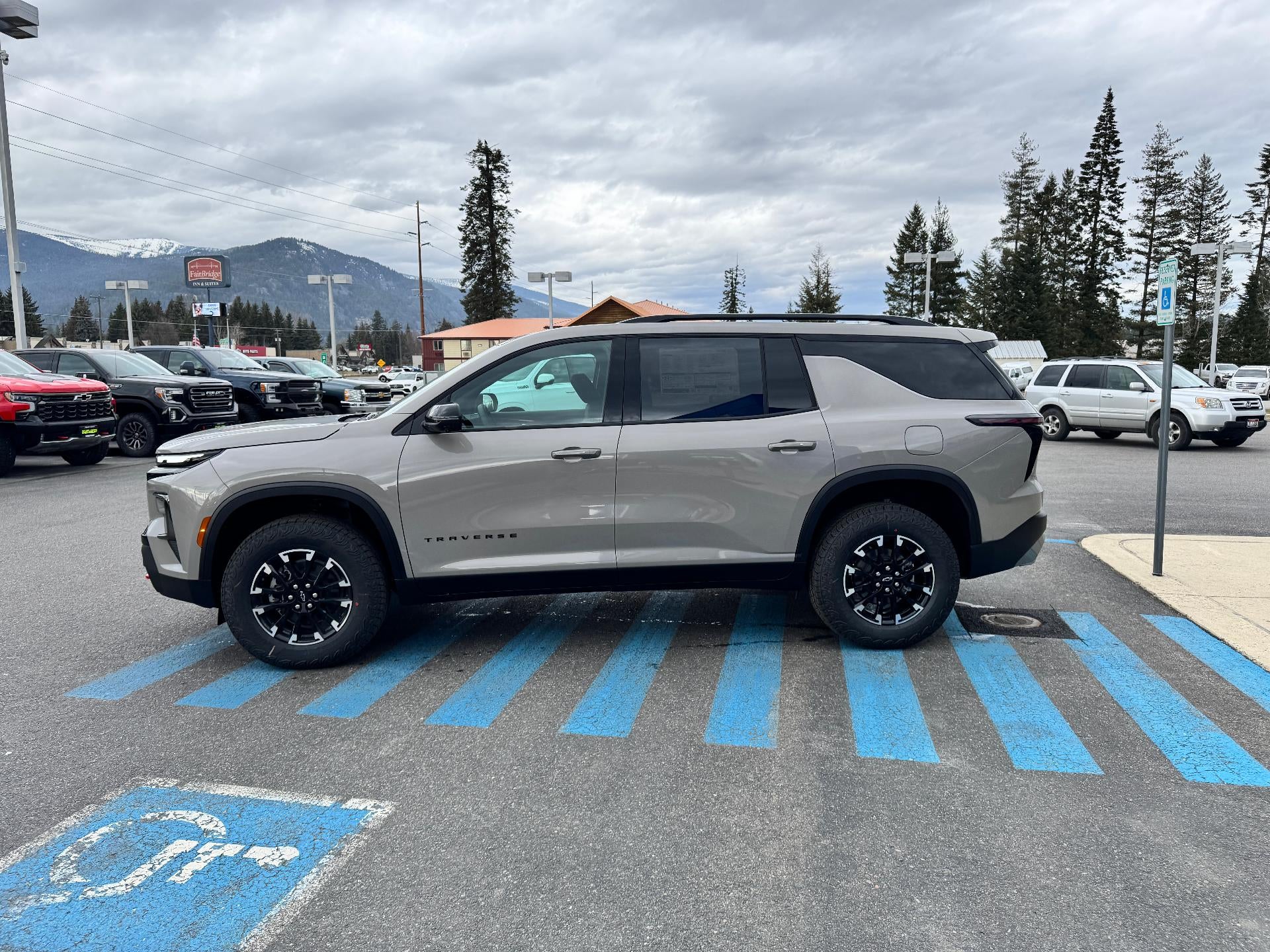 2026 Chevrolet Traverse Z71 OFF ROAD / PANO SUNROOF / ADAPTIVE CRUISE / SURROUND VISION