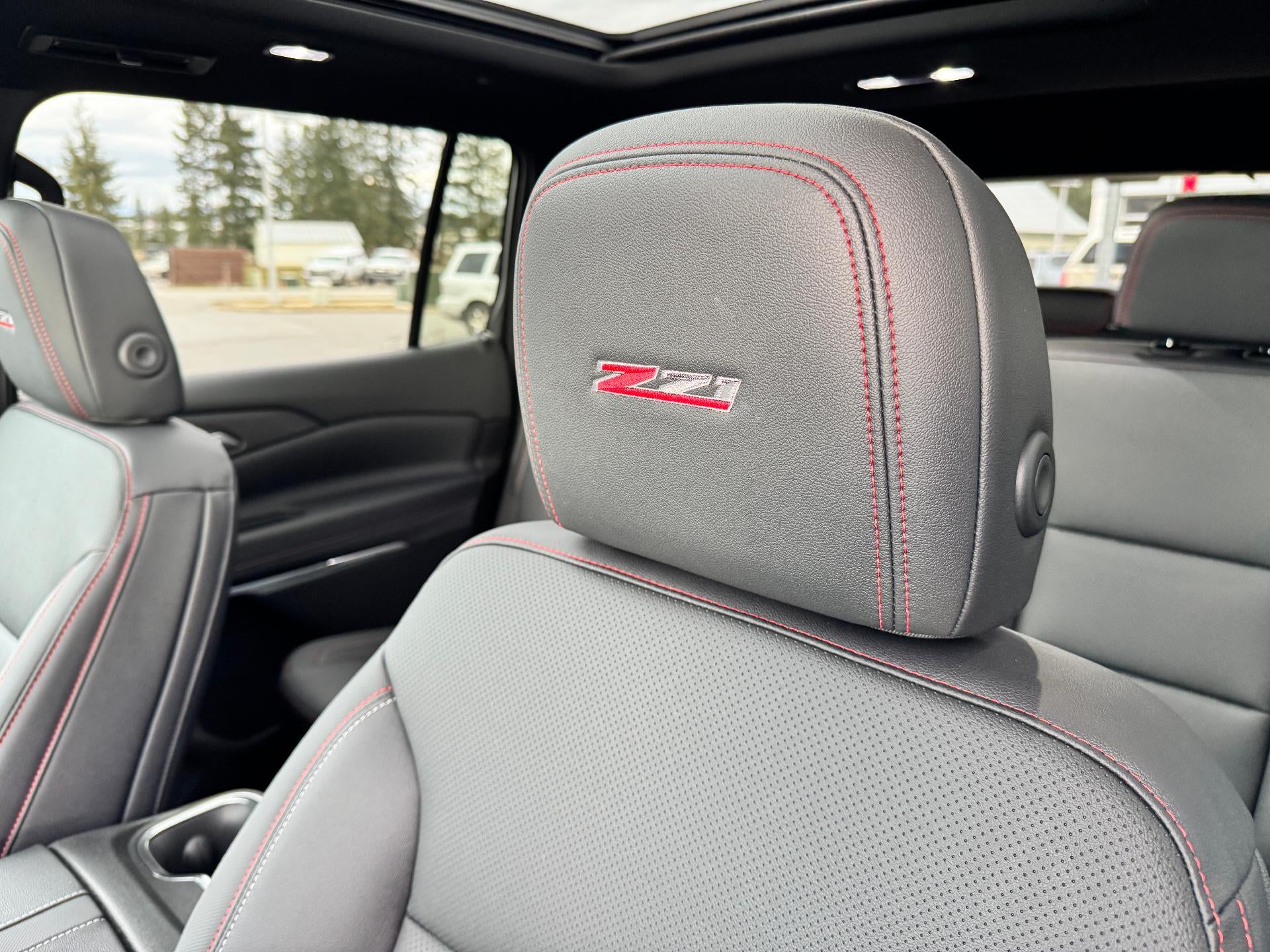 2026 Chevrolet Traverse Z71 OFF ROAD / PANO SUNROOF / ADAPTIVE CRUISE / SURROUND VISION