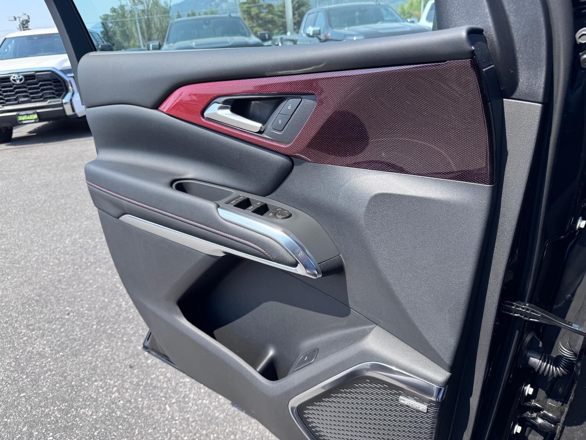 2026 Chevrolet Traverse Z71 OFF ROAD / AWD / 2.5 TURBO / PANO SUNROOF / SURROUND VISION / SUPER CRUISE