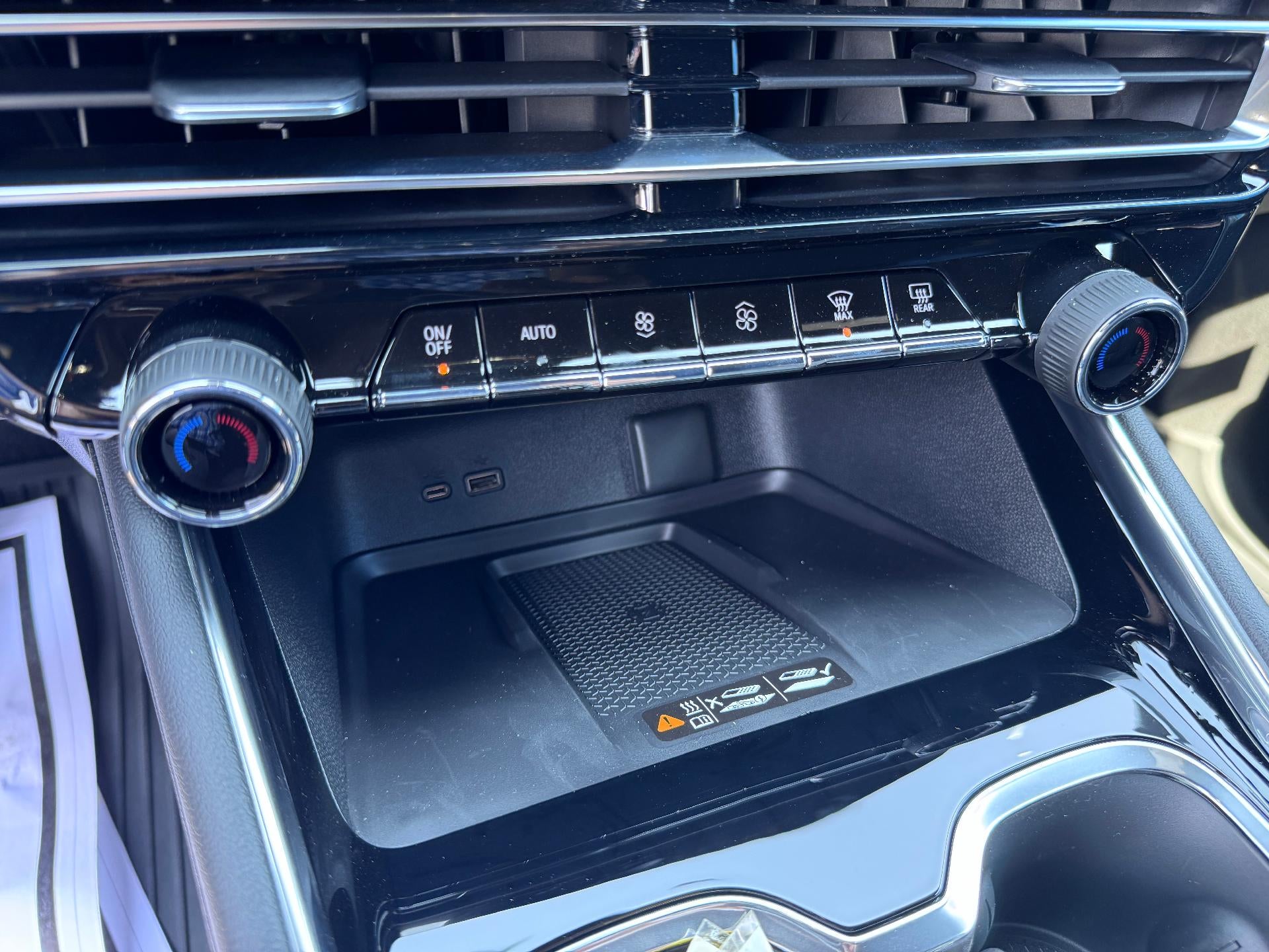 2026 Chevrolet Traverse Z71 OFF ROAD / AWD / 2.5 TURBO / PANO SUNROOF / SURROUND VISION / SUPER CRUISE
