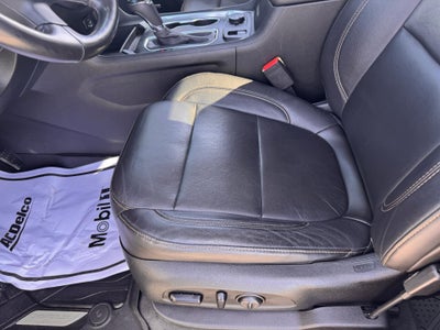 2020 Chevrolet Traverse RS / AWD / SUNROOF / NAVIGATION / MAX TOW PCKG / 1 OWNER