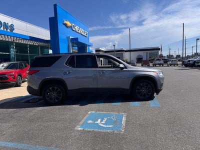 2020 Chevrolet Traverse RS / AWD / SUNROOF / NAVIGATION / MAX TOW PCKG / 1 OWNER