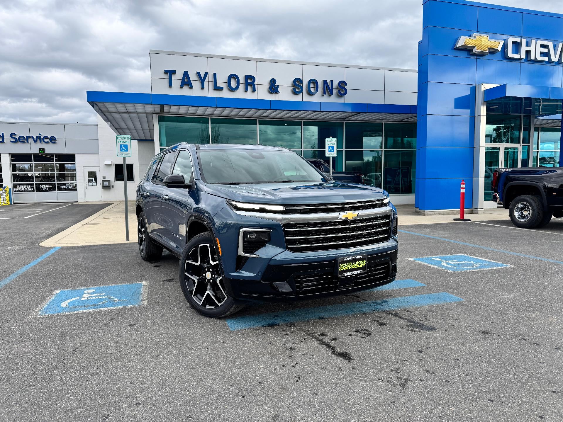 2026 Chevrolet Traverse HIGH COUNTRY / AWD / SUPER CRUISE / SURROUND VISION / PANO SUNROOF