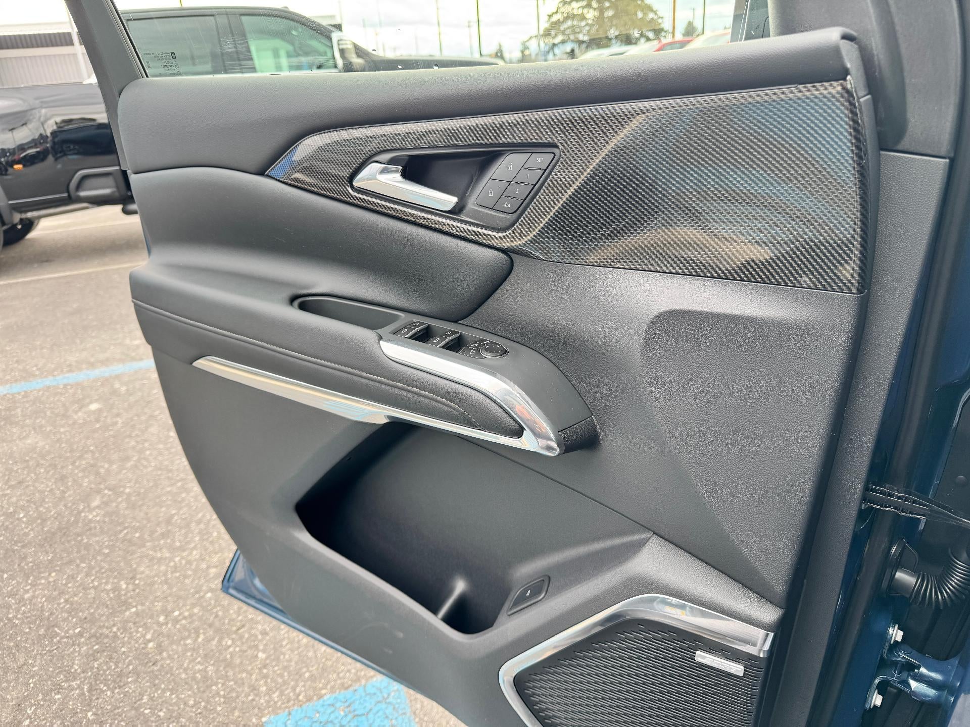 2026 Chevrolet Traverse HIGH COUNTRY / AWD / SUPER CRUISE / SURROUND VISION / PANO SUNROOF