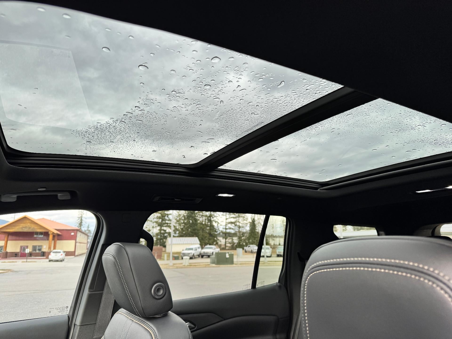 2026 Chevrolet Traverse HIGH COUNTRY / AWD / SUPER CRUISE / SURROUND VISION / PANO SUNROOF