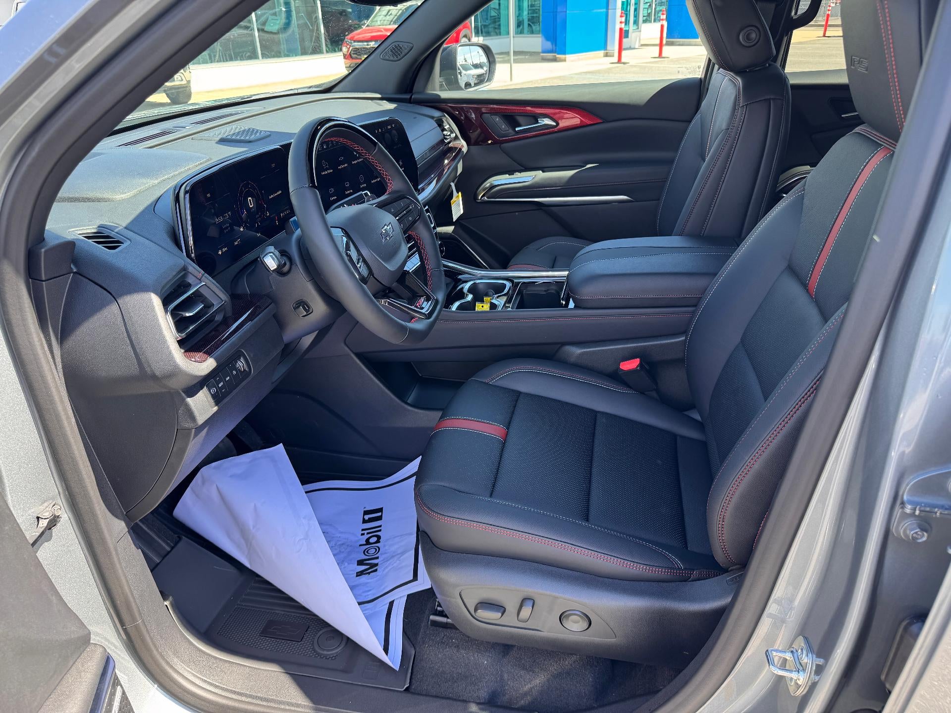 2026 Chevrolet Traverse RS / AWD / 2.5 TURBO / SUPER CRUISE / PANO SUNROOF