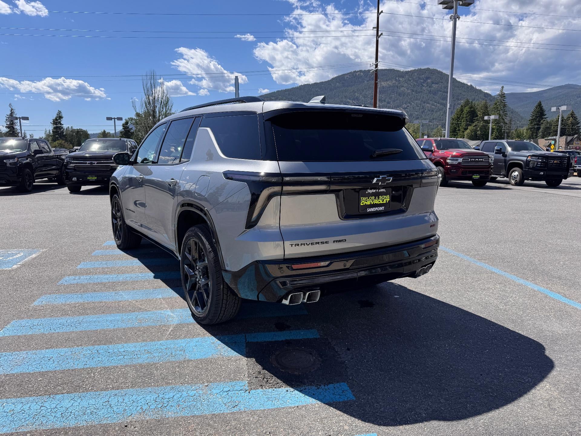 2026 Chevrolet Traverse RS / AWD / 2.5 TURBO / SUPER CRUISE / PANO SUNROOF
