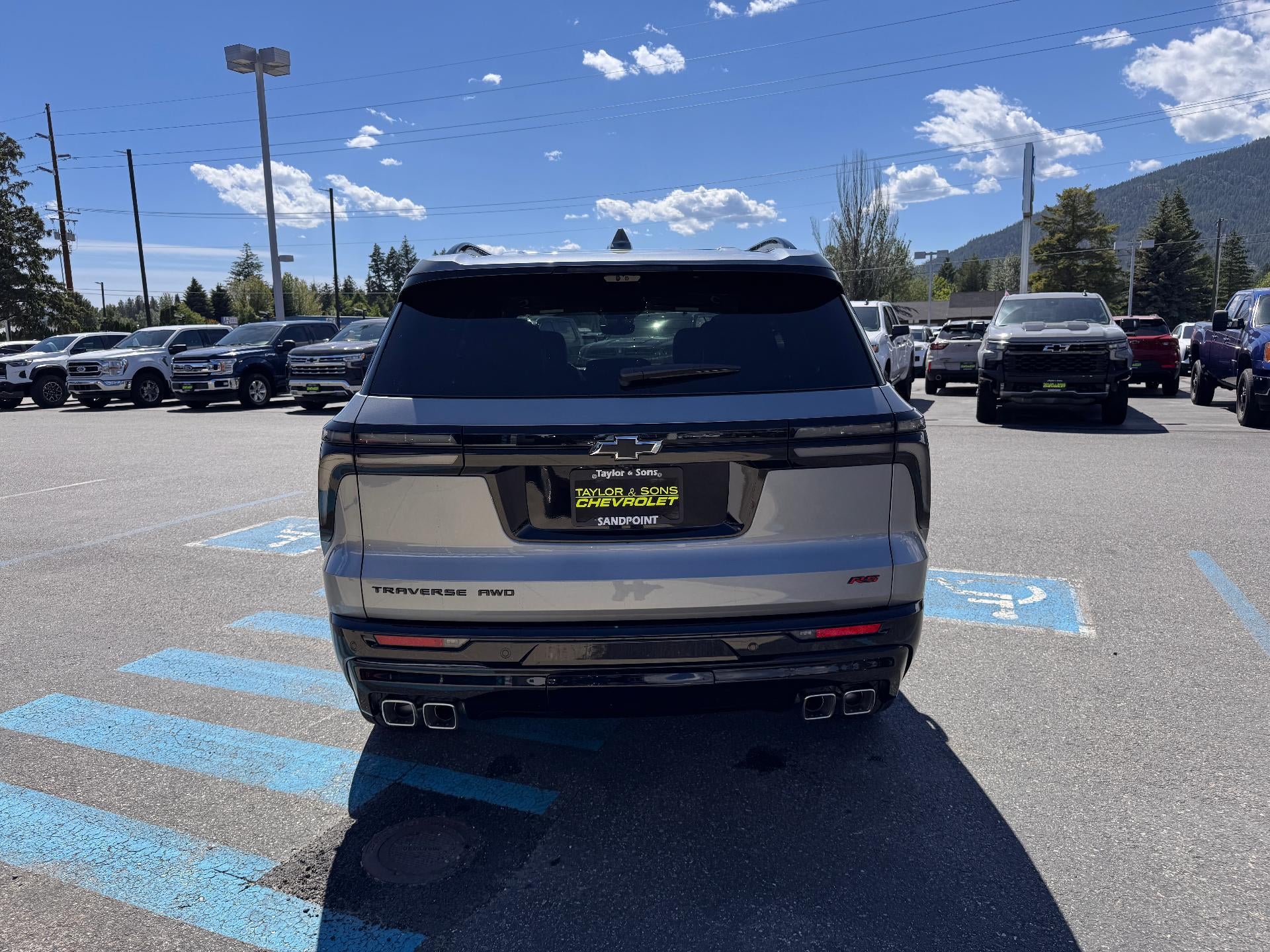 2026 Chevrolet Traverse RS / AWD / 2.5 TURBO / SUPER CRUISE / PANO SUNROOF