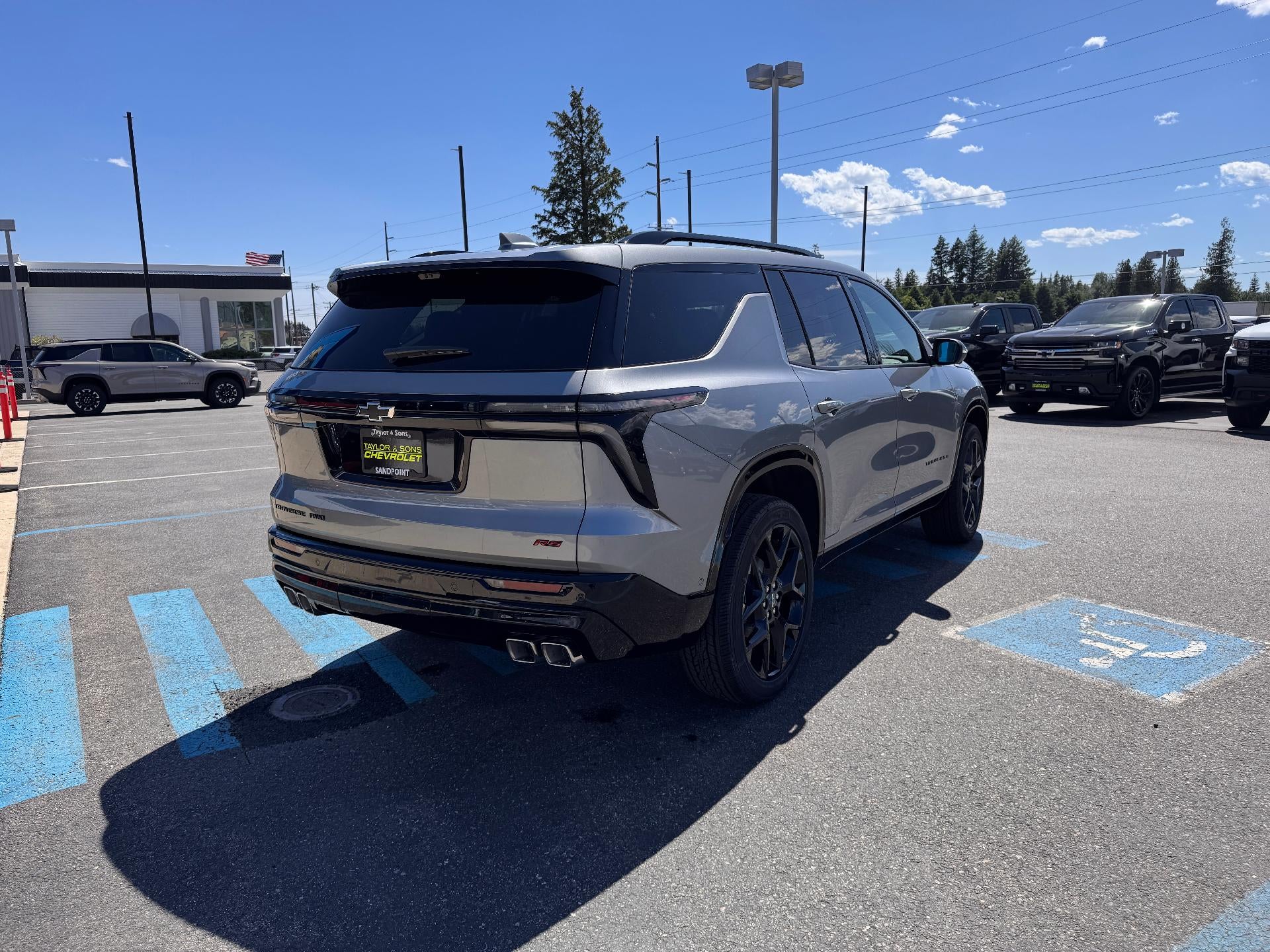 2026 Chevrolet Traverse RS / AWD / 2.5 TURBO / SUPER CRUISE / PANO SUNROOF