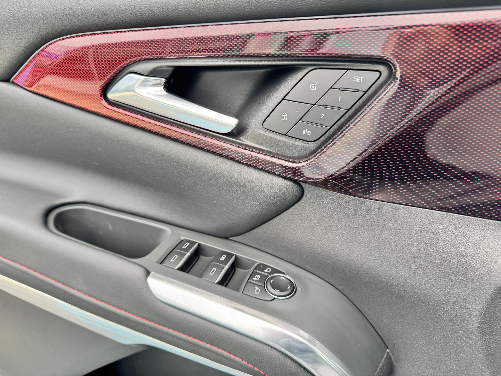 2026 Chevrolet Traverse RS / AWD / SUPER CRUISE / SURROUND VISION / PANO SUNROOF