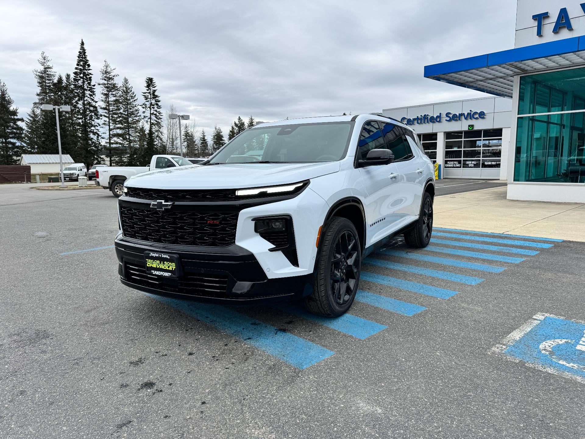 2026 Chevrolet Traverse RS / AWD / SUPER CRUISE / SURROUND VISION / PANO SUNROOF