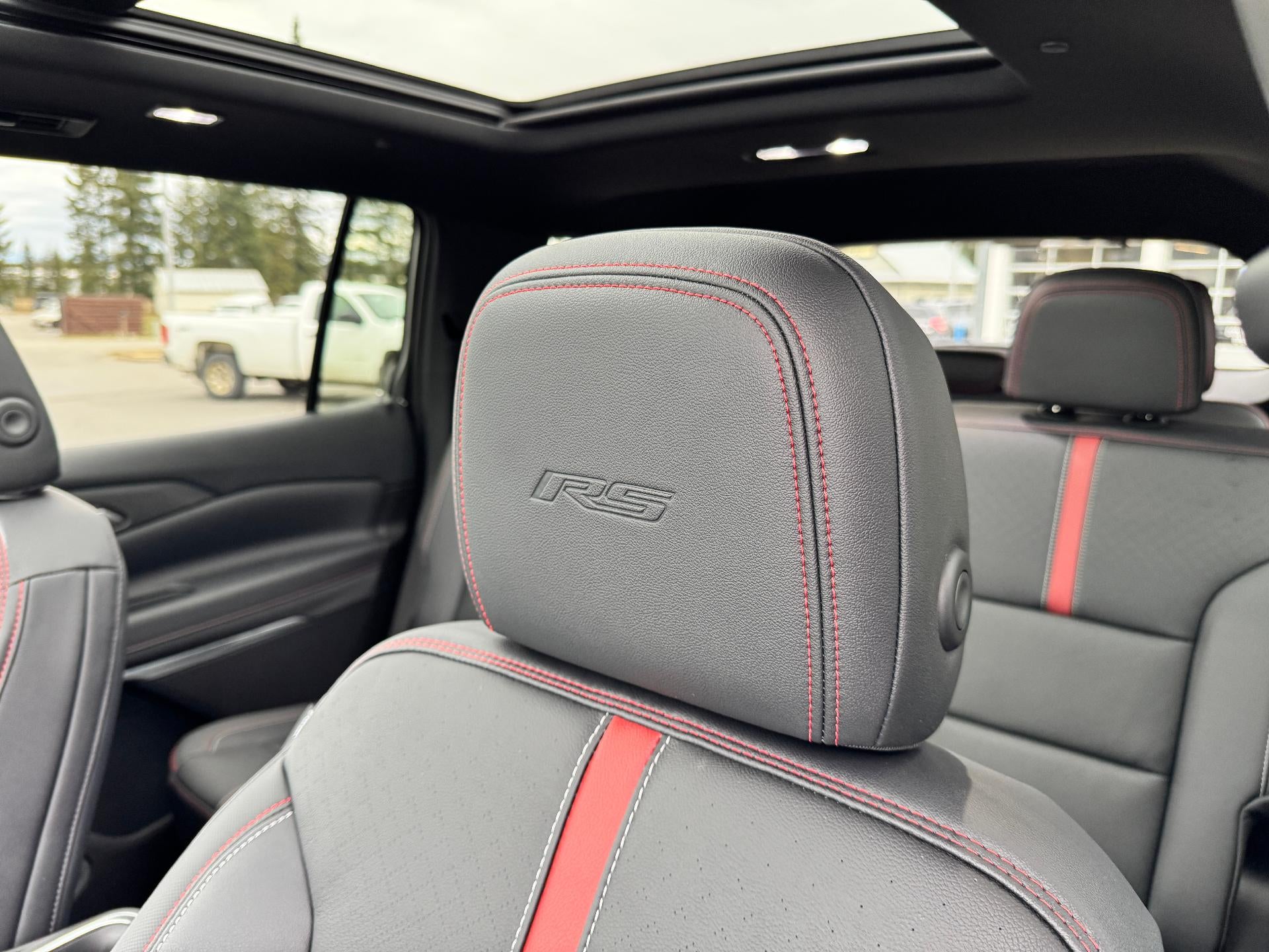 2026 Chevrolet Traverse RS / AWD / SUPER CRUISE / SURROUND VISION / PANO SUNROOF