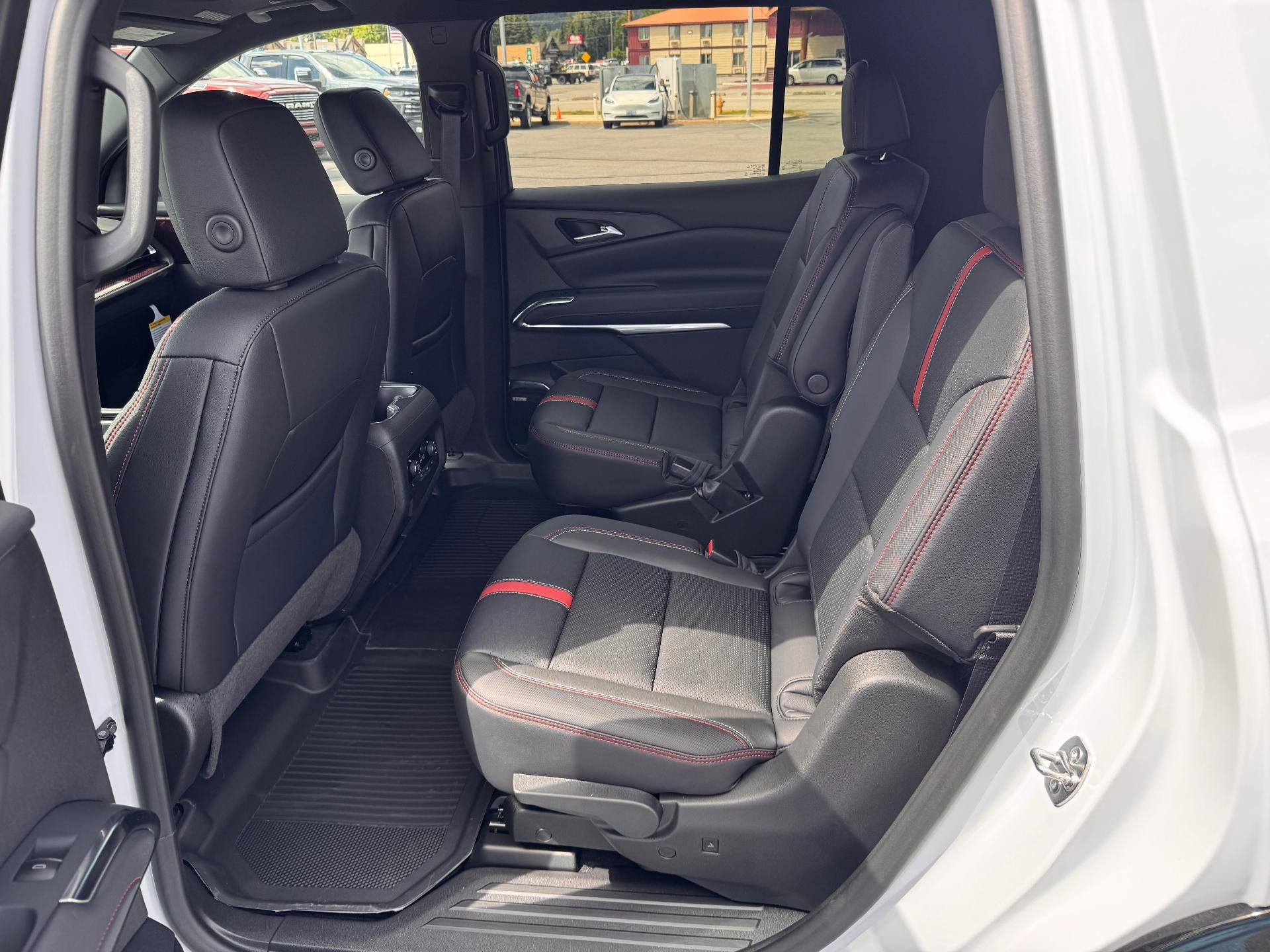 2026 Chevrolet Traverse RS / AWD / 2.5 TURBO / SUPER CRUISE / PANO SUNROOF