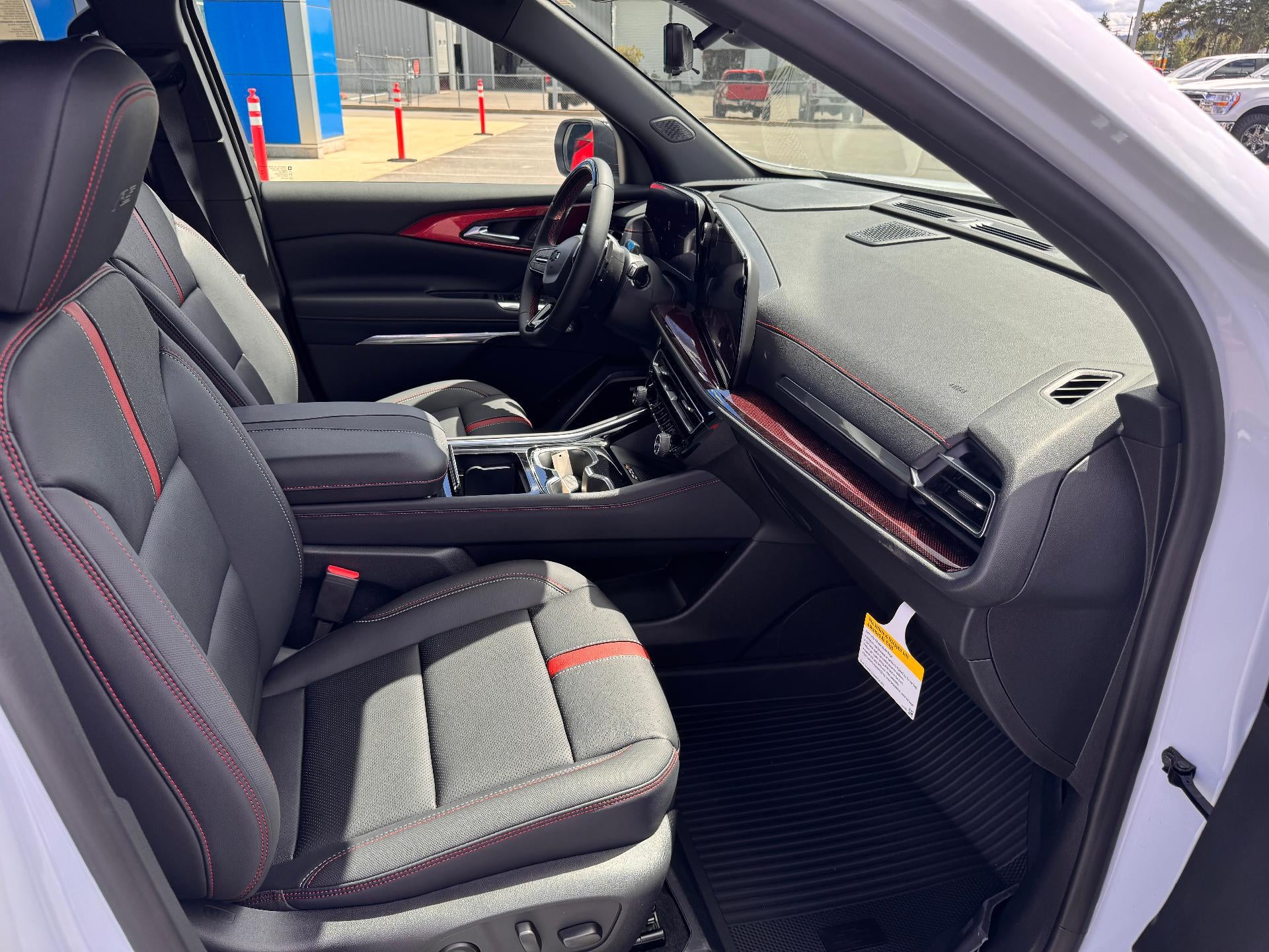 2026 Chevrolet Traverse RS / AWD / 2.5 TURBO / SUPER CRUISE / PANO SUNROOF