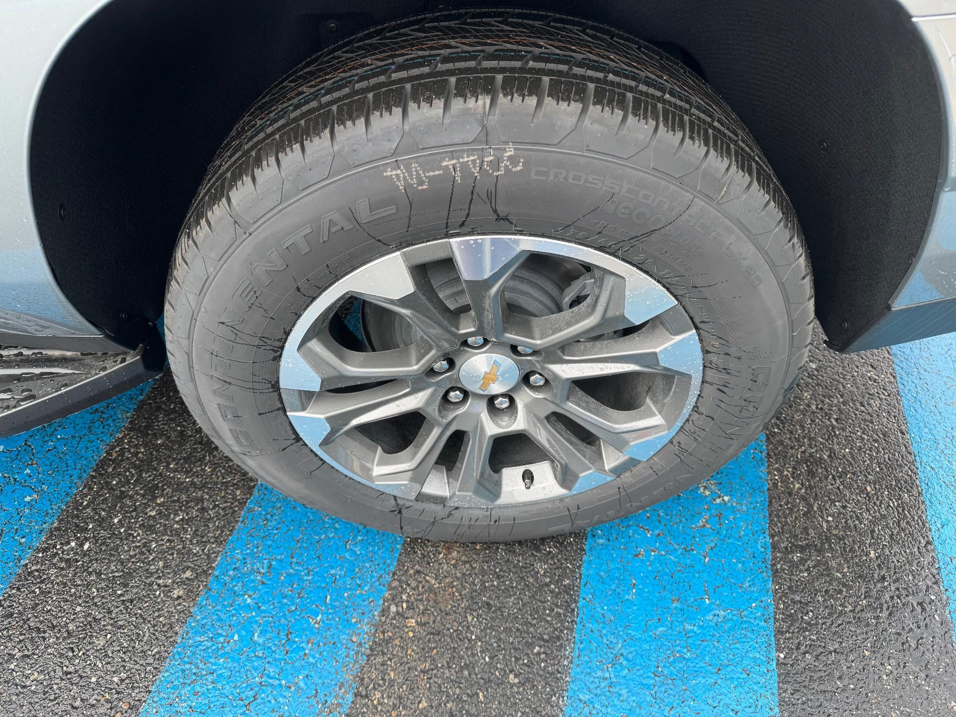 2026 Chevrolet Suburban LT / ADAPTIVE CRUISE / SURROUND VISION / MAX TOW / 2ND ROW BUCKETS