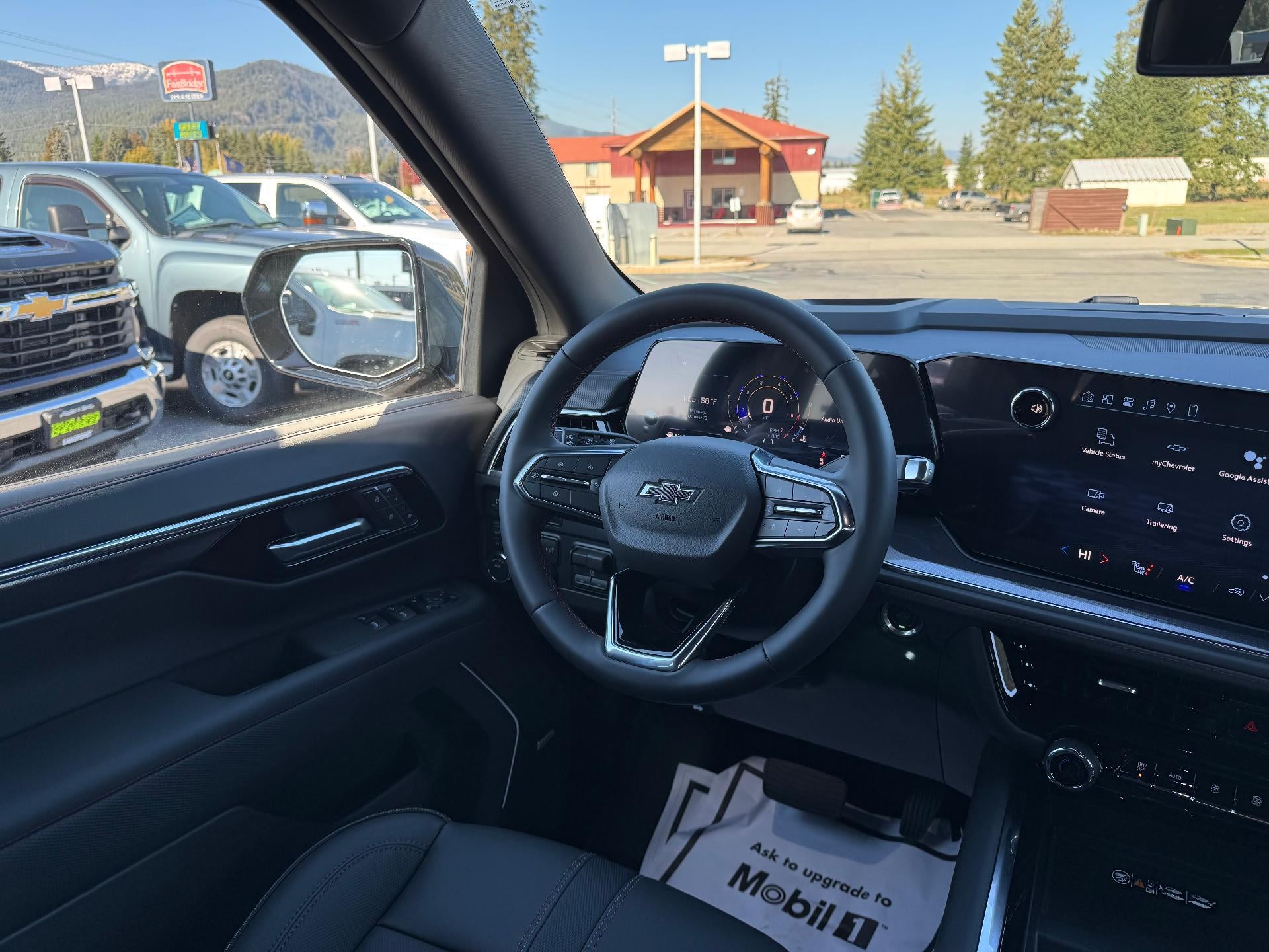 2026 Chevrolet Suburban RST / 5.3 LITER V8 / PANO SUNROOF / MAX TOW / ADAPTIVE CRUISE / SURROUND VISION