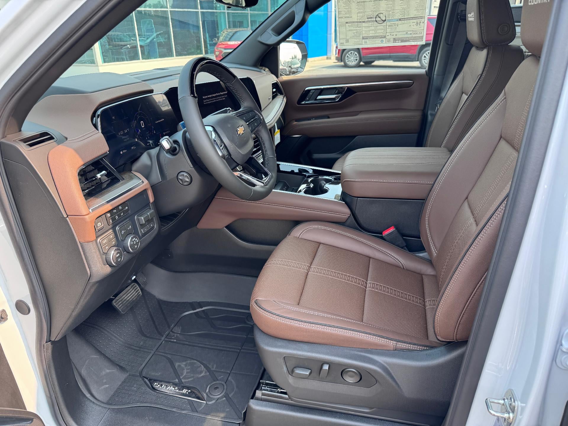 2026 Chevrolet Suburban HIGH COUNTRY / 6.2 LITER V8 / DELUXE PCKG / SUPER CRUISE / PANO SUNROOF / MAX TOW PCKG