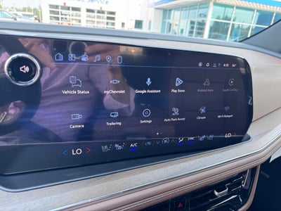 2026 Chevrolet Suburban HIGH COUNTRY / 6.2 LITER V8 / DELUXE PCKG / SUPER CRUISE / PANO SUNROOF / MAX TOW PCKG