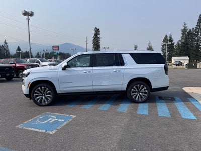 2026 Chevrolet Suburban HIGH COUNTRY / 6.2 LITER V8 / DELUXE PCKG / SUPER CRUISE / PANO SUNROOF / MAX TOW PCKG
