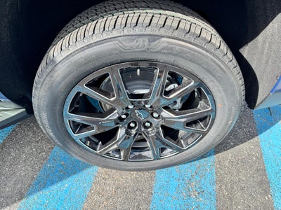 2026 Chevrolet Tahoe LT / 5.3 LITER V8 / MAX TOW PCKG / 2ND ROW BUCKETS / SURROUND VISION / ADAPTIVE CRUISE