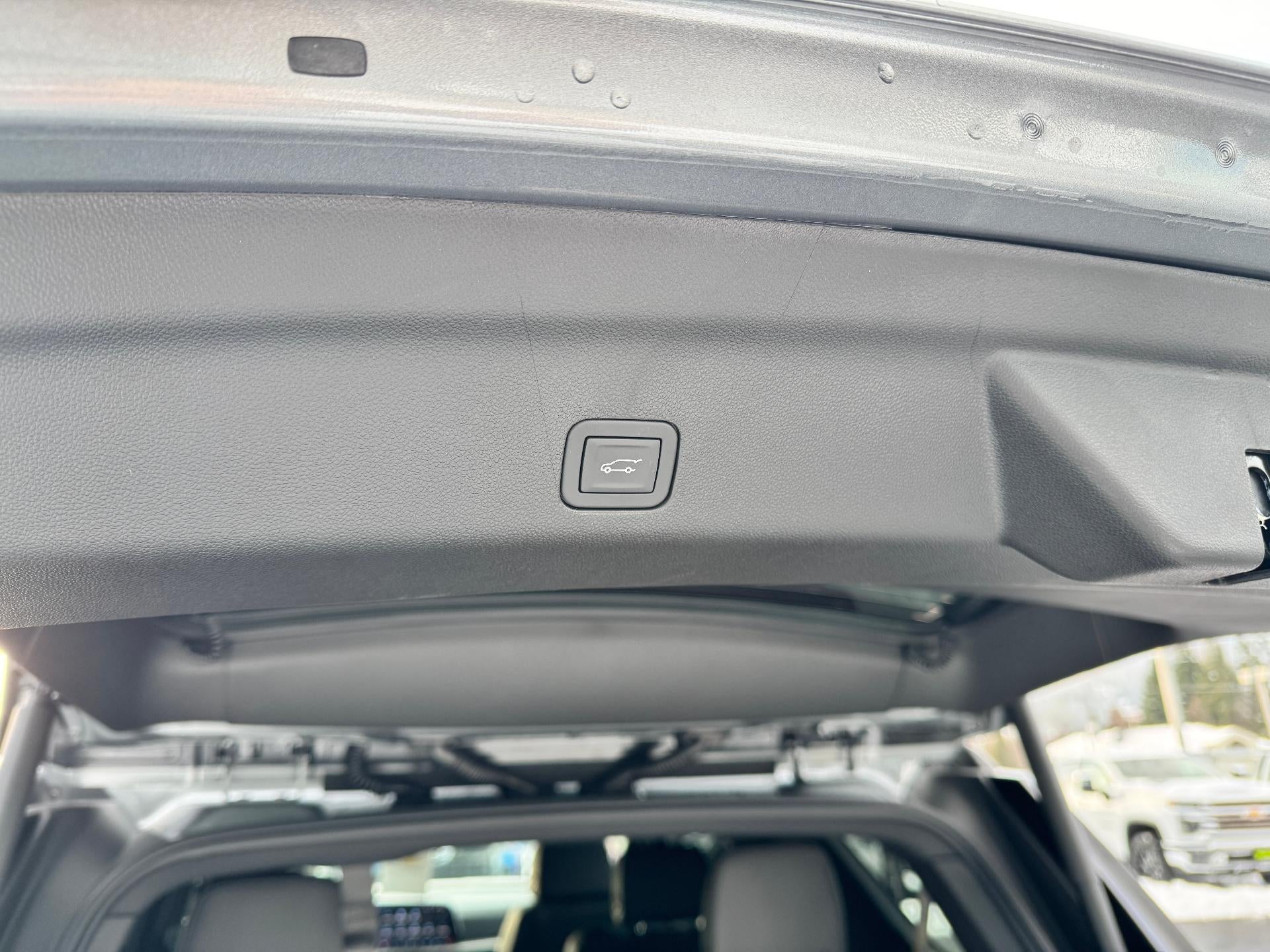 2026 Chevrolet Tahoe LT / 5.3 LITER V8 / ADAPTIVE CRUISE / MAX TOW / BLACK 22" WHEELS