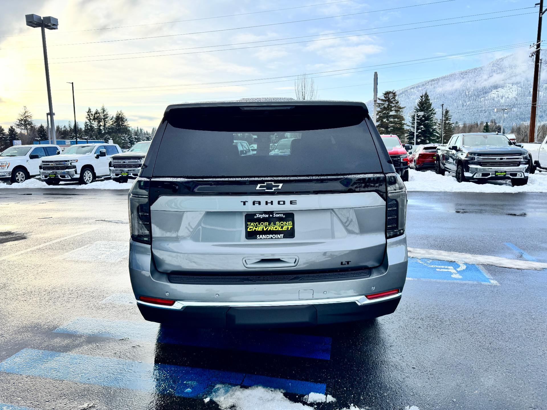 2026 Chevrolet Tahoe LT / 5.3 LITER V8 / ADAPTIVE CRUISE / MAX TOW / BLACK 22" WHEELS