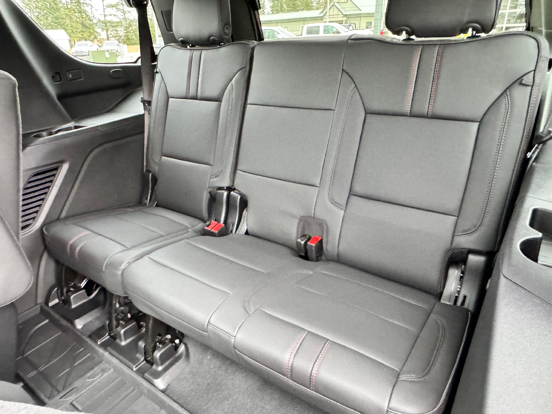 2026 Chevrolet Tahoe RST / 5.3 LITER V8 / PANO SUNROOF / SURROUND VISION / ADAPTIVE CRUISE