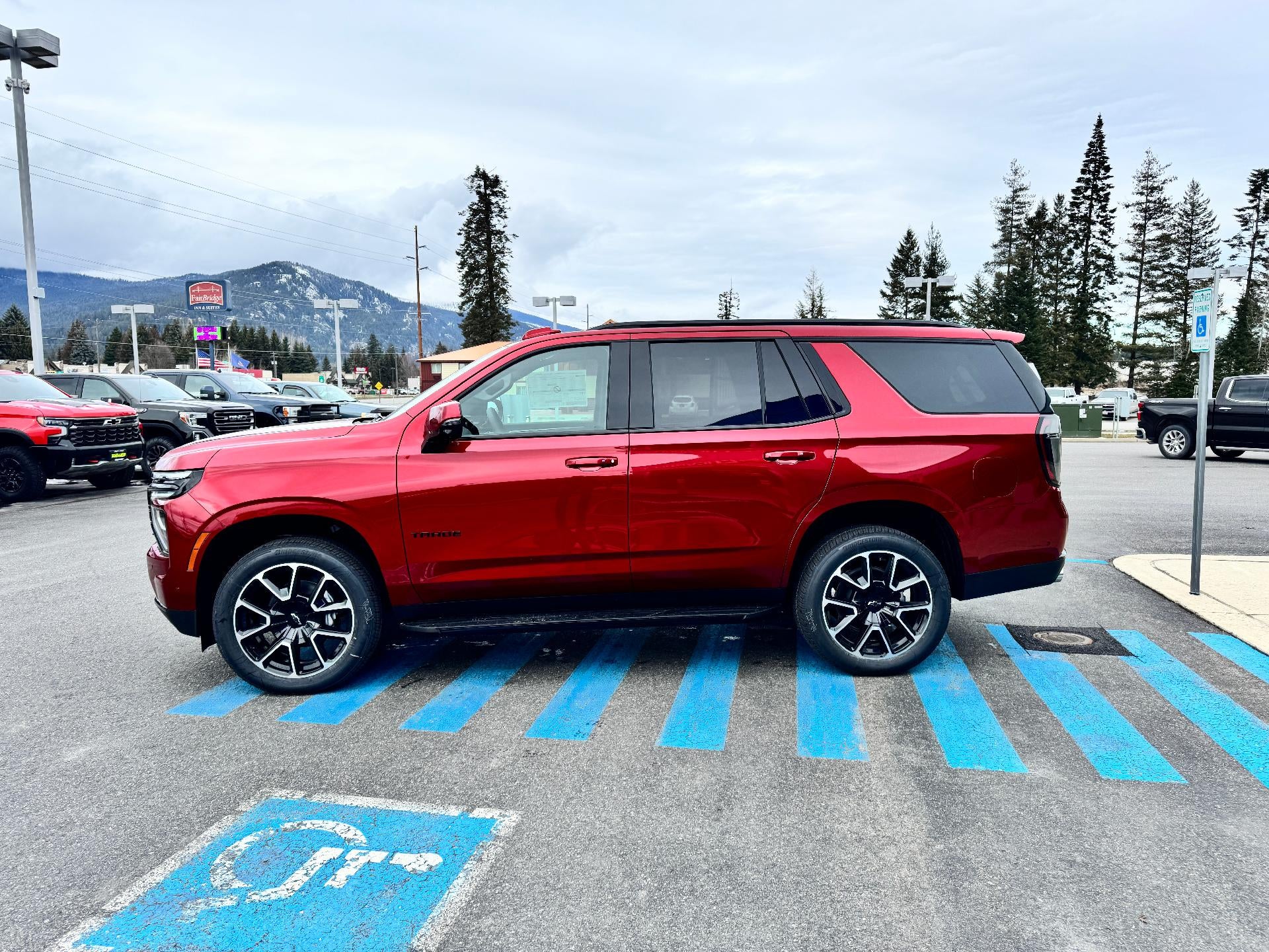 2026 Chevrolet Tahoe RST / 5.3 LITER V8 / PANO SUNROOF / SURROUND VISION / ADAPTIVE CRUISE