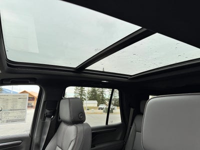 2026 Chevrolet Tahoe RST / 5.3 LITER V8 / PANO SUNROOF / SURROUND VISION / ADAPTIVE CRUISE