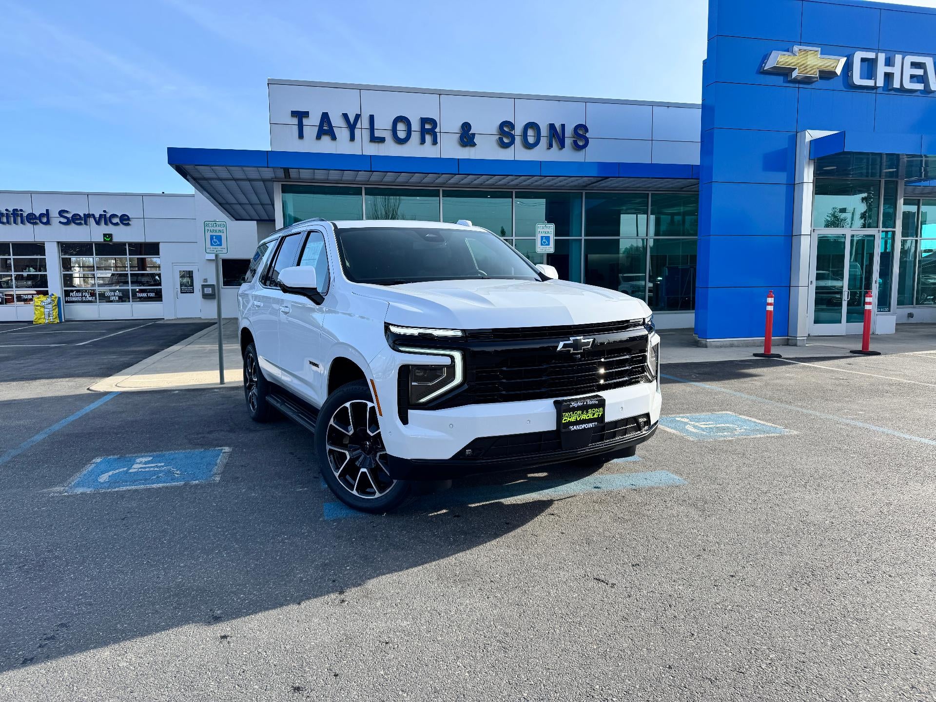 2026 Chevrolet Tahoe RST / 5.3 LITER V8 / PANO SUNROOF / SURROUND VISION / ADAPTIVE CRUISE