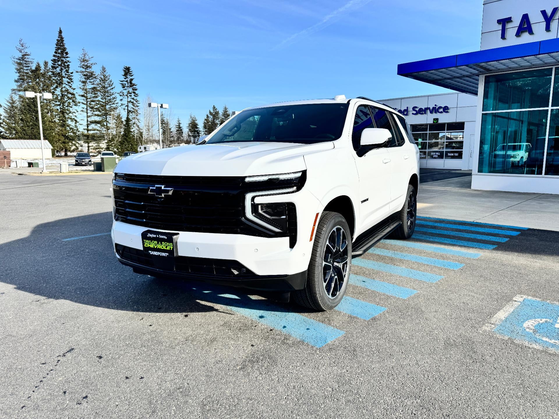 2026 Chevrolet Tahoe RST / 5.3 LITER V8 / PANO SUNROOF / SURROUND VISION / ADAPTIVE CRUISE