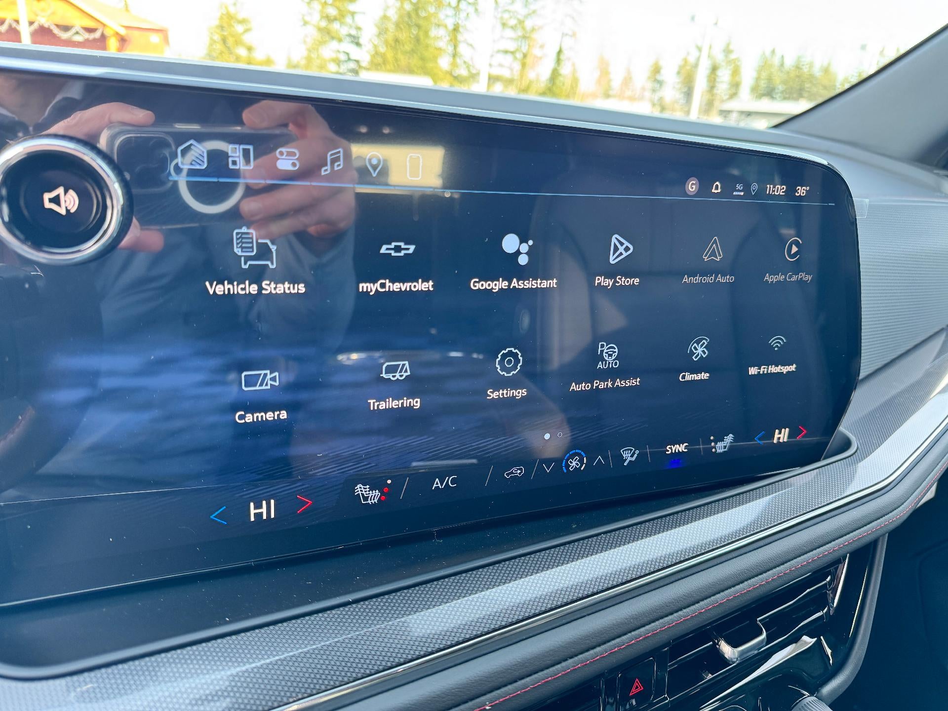 2026 Chevrolet Tahoe RST / 5.3 LITER V8 / PANO SUNROOF / SURROUND VISION / ADAPTIVE CRUISE