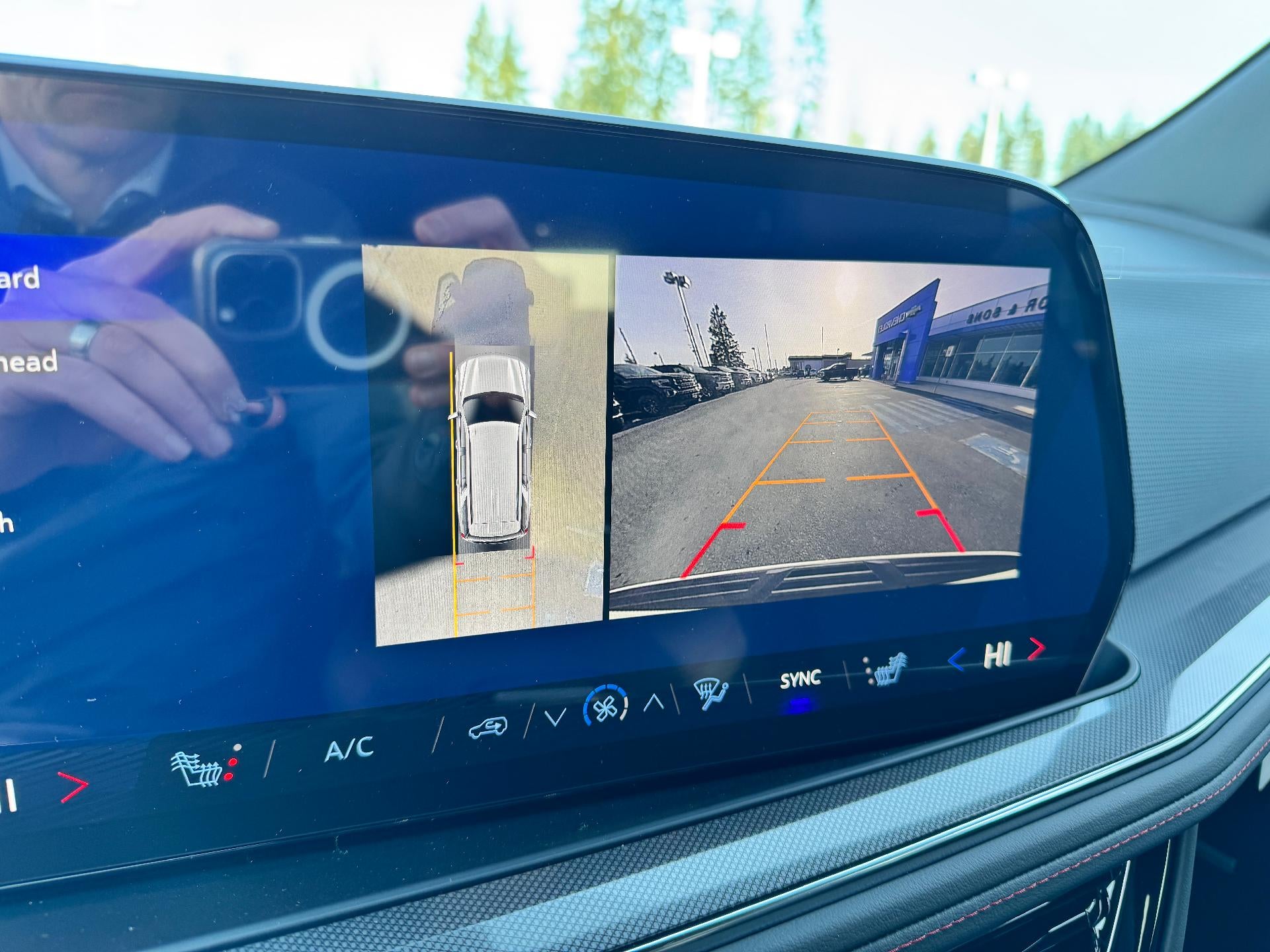 2026 Chevrolet Tahoe RST / 5.3 LITER V8 / PANO SUNROOF / SURROUND VISION / ADAPTIVE CRUISE