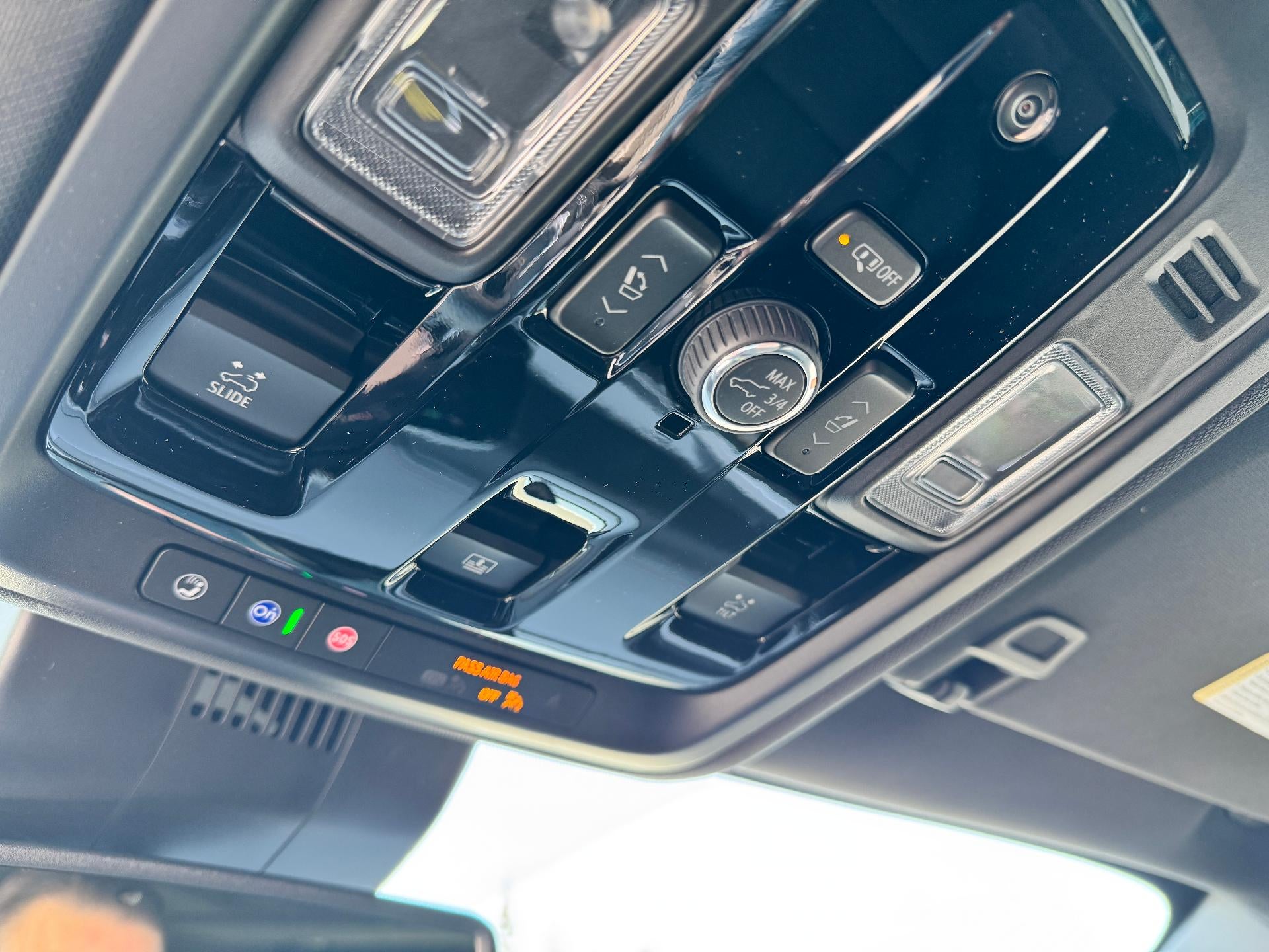 2026 Chevrolet Tahoe RST / 5.3 LITER V8 / PANO SUNROOF / SURROUND VISION / ADAPTIVE CRUISE