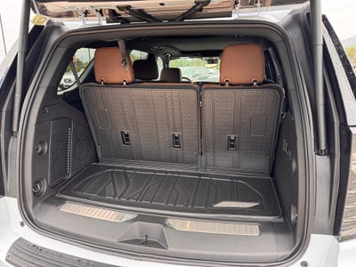 2026 Chevrolet Tahoe HIGH COUNTRY / DMAX DIESEL / DELUXE PCKG / PANO SUNROOF / MAX TOW PCKG