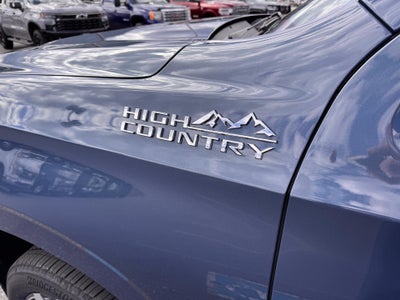 2026 Chevrolet Tahoe HIGH COUNTRY / 6.2 LITER V8 / DELUXE PCKG / SUPER CRUISE / PANO SUNROOF