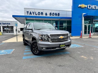 2018 Chevrolet Tahoe Z71 OFF ROAD / 5.3 LITER V8 / SUNROOF / LEATHER / 2ND ROW BUCKETS / LOCAL TRADE