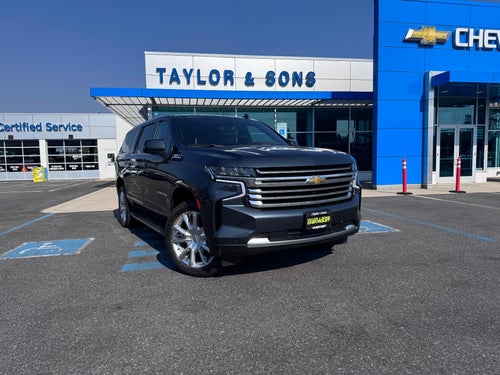 2021 Chevrolet Suburban HIGH COUNTRY / 6.2 LITER V8 / ADAPTIVE CRUISE / MAX TOW PCKG / 1 OWNER TRADE