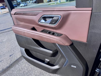 2021 Chevrolet Suburban HIGH COUNTRY / 6.2 LITER V8 / ADAPTIVE CRUISE / MAX TOW PCKG / 1 OWNER TRADE