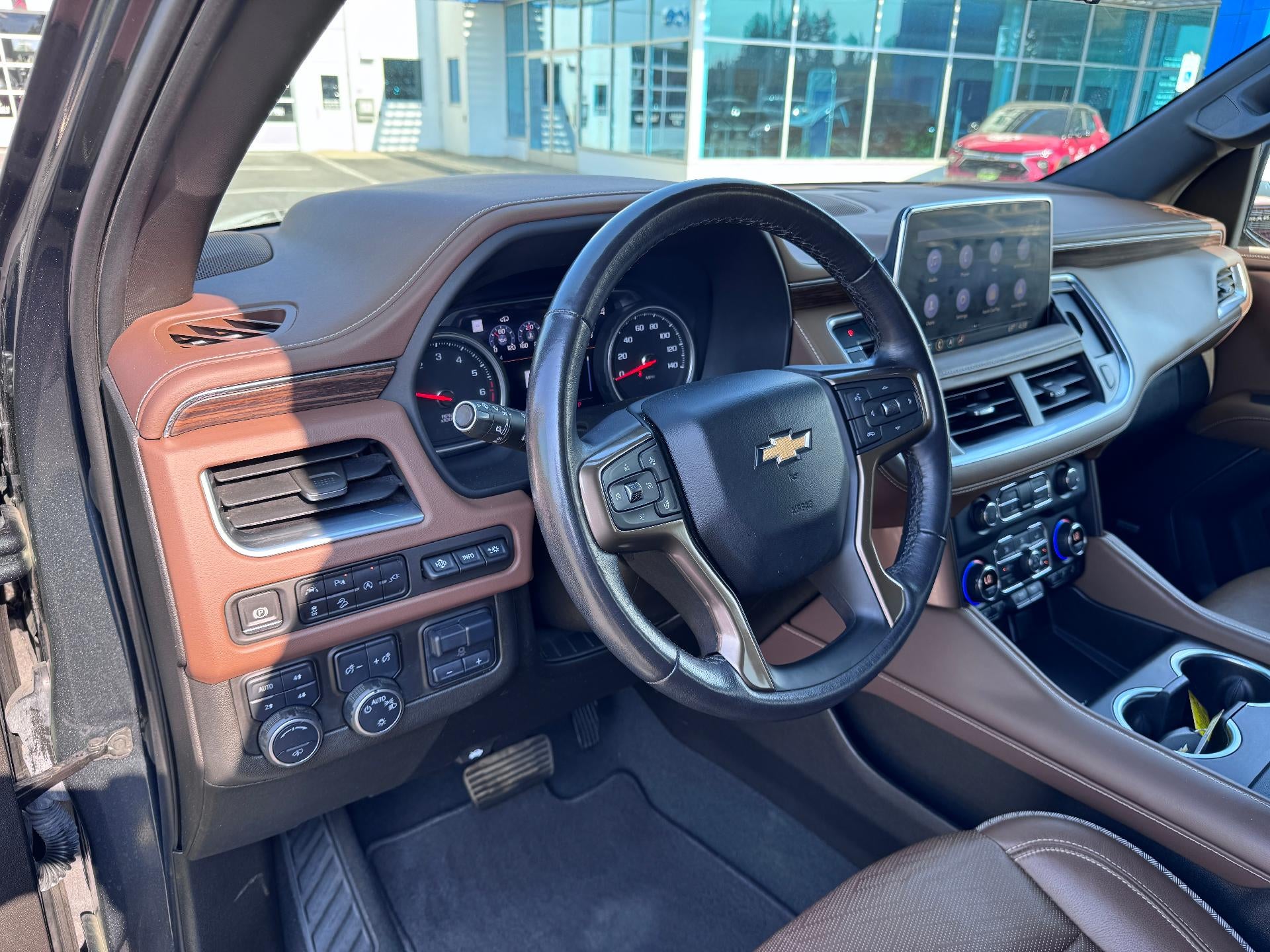 2021 Chevrolet Suburban HIGH COUNTRY / 6.2 LITER V8 / ADAPTIVE CRUISE / MAX TOW PCKG / 1 OWNER TRADE