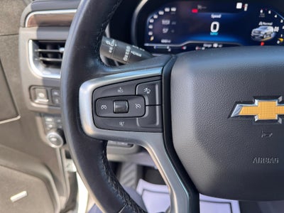 2022 Chevrolet Tahoe LT / 5.3 LITER V8 / MAX TOW PCKG / PANO SUNROOF / LOCAL TRADE / 50K MILES