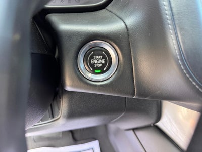 2022 Chevrolet Tahoe LT / 5.3 LITER V8 / MAX TOW PCKG / PANO SUNROOF / LOCAL TRADE / 50K MILES