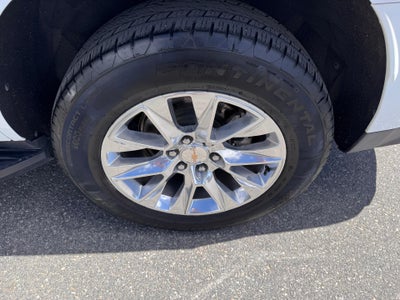 2022 Chevrolet Tahoe LT / 5.3 LITER V8 / MAX TOW PCKG / PANO SUNROOF / LOCAL TRADE / 50K MILES
