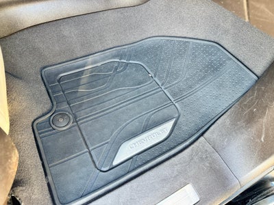 2022 Chevrolet Tahoe Z71 OFF ROAD / 5.3 LITER V8 / PANO SUNROOF / MAX TOW / LUXURY PCKG / LOCAL TRADE